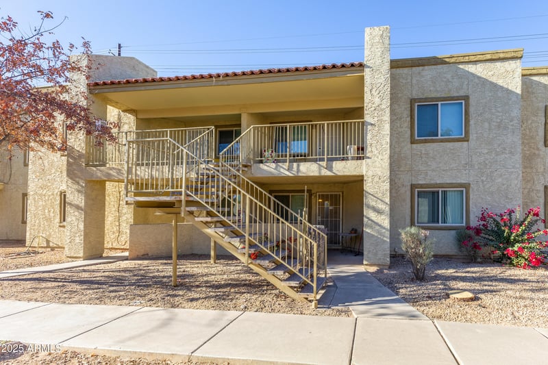 2220 Dora St #215, Mesa, AZ 85201