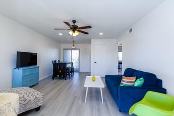2220 Dora St #215, Mesa, AZ 85201