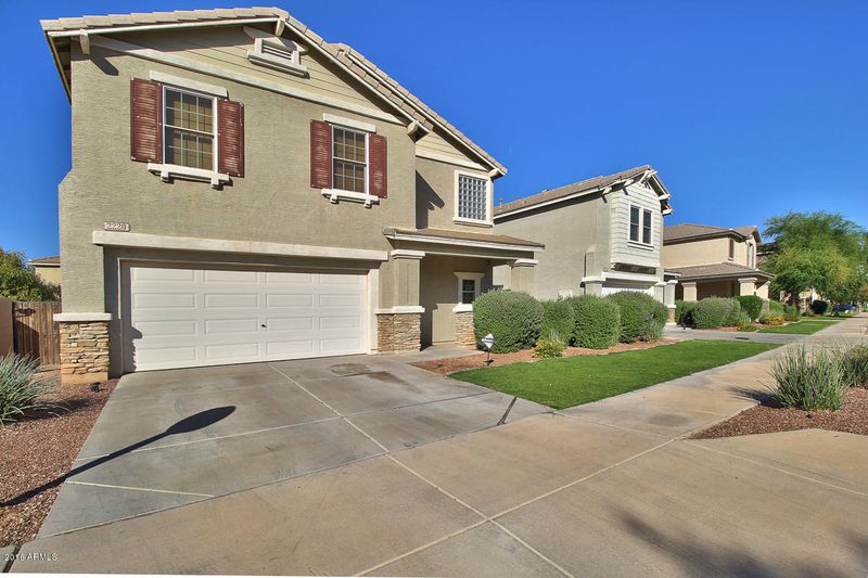 2220 E Sunland Ave, Phoenix, AZ 85040