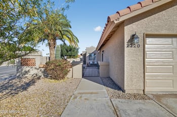 2220 Ironwood Dr, Chandler, AZ 85224