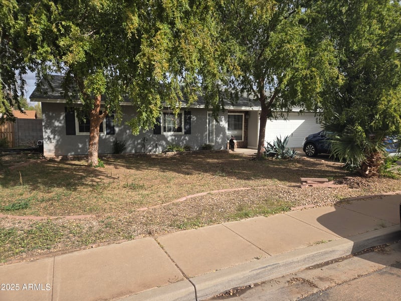 2220 Jerome Ave, Mesa, AZ 85204