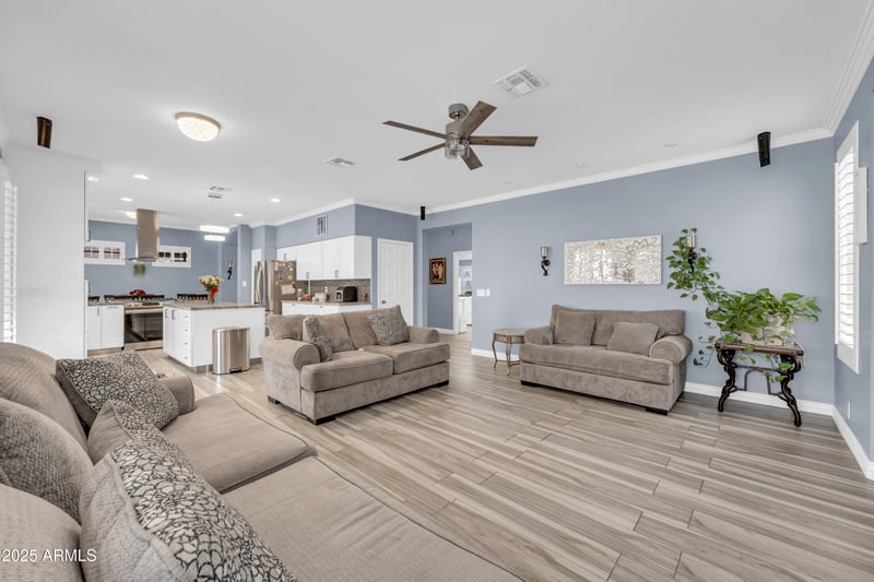 22208 34th Ln, Phoenix, AZ 85027