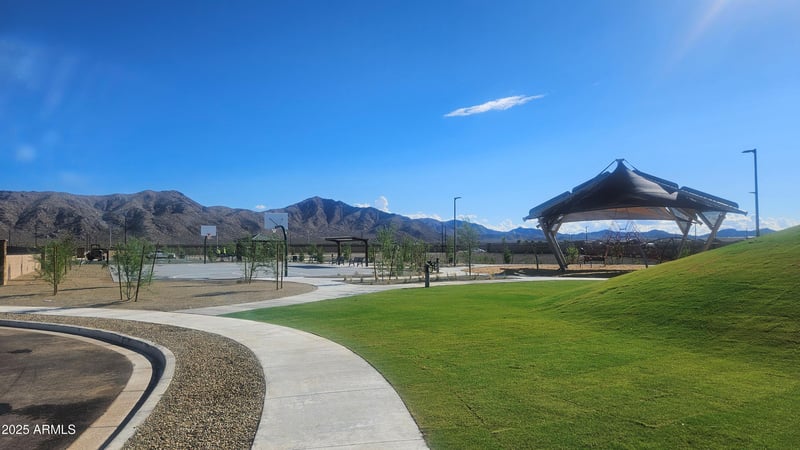 22208 Tonopah Dr, Surprise, AZ 85387