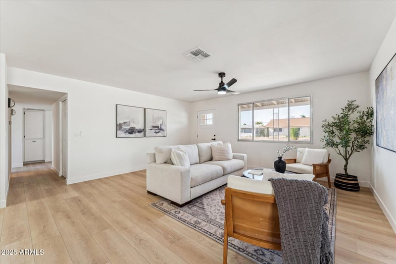2221 3rd Dr, Mesa, AZ 85204