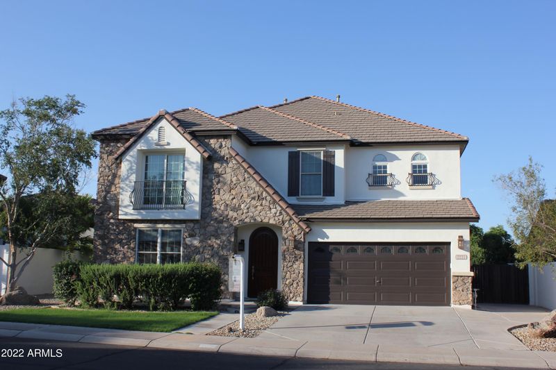 2221 E Azalea Dr, Chandler, AZ 85286
