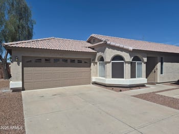 2221 E Union Hills Dr #162, Phoenix, AZ 85024
