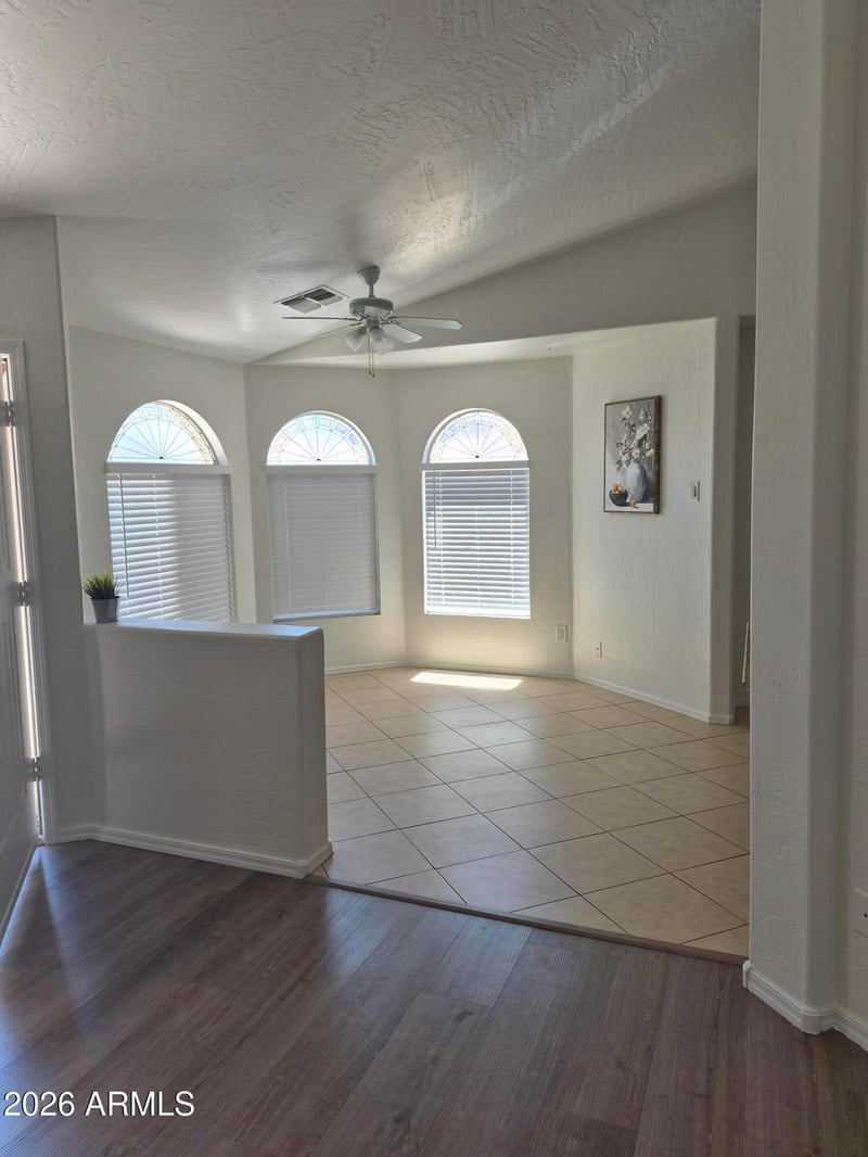 2221 E Union Hills Dr #162, Phoenix, AZ 85024