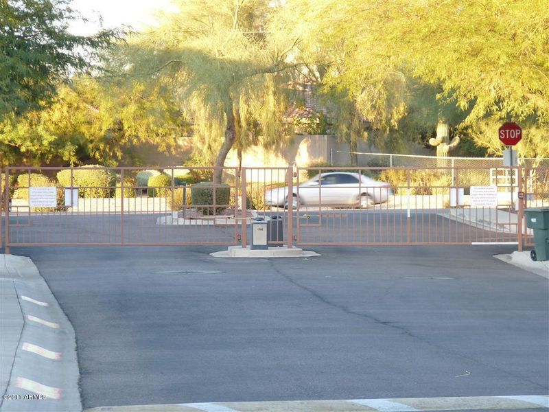 2221 E Union Hls Dr #161, Phoenix, AZ 85024