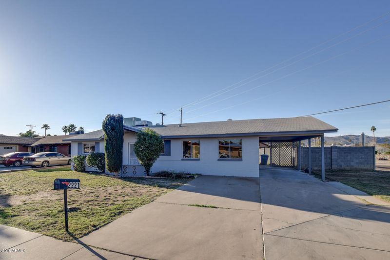 2221 E Wier Ave, Phoenix, AZ 85040