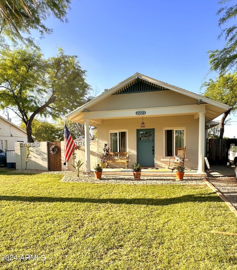2221 E Yale St, Phoenix, AZ 85006