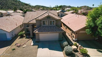 2221 Menadota Dr, Phoenix, AZ 85024