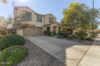 2221 Stacey Rd, Gilbert, AZ 85298