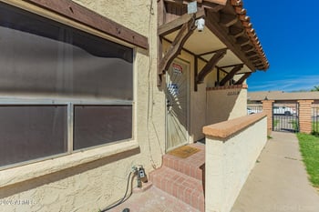 2221 Turney Ave #B, Phoenix, AZ 85015