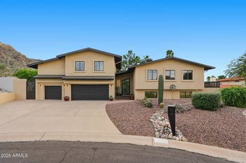 2221 Vista Ave, Phoenix, AZ 85020