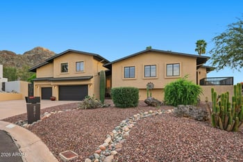 2221 Vista Ave, Phoenix, AZ 85020