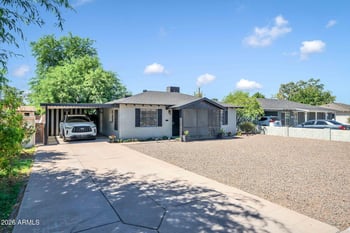 2221 Clarendon Ave, Phoenix, AZ 85015