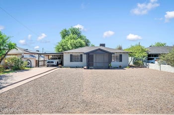 2221 Clarendon Ave, Phoenix, AZ 85015