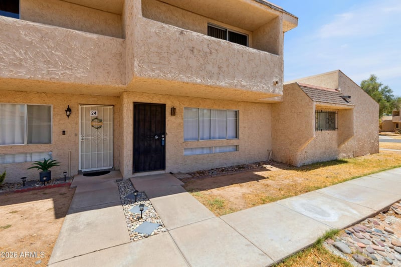 2221 Farmdale Ave #25, Mesa, AZ 85202