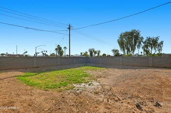 2221 Washington St, Phoenix, AZ 85009