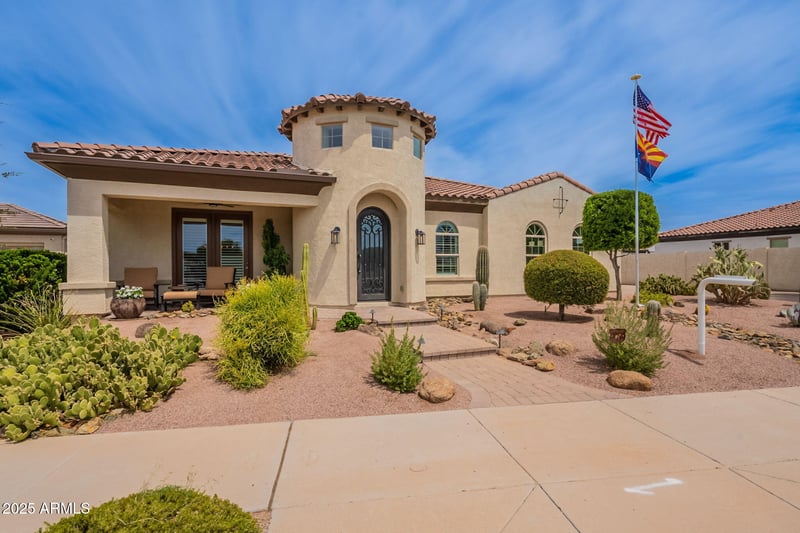 22212 Sentiero Dr, Queen Creek, AZ 85142