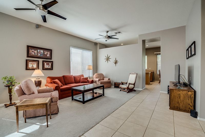 22214 N 34th Dr, Phoenix, AZ 85027
