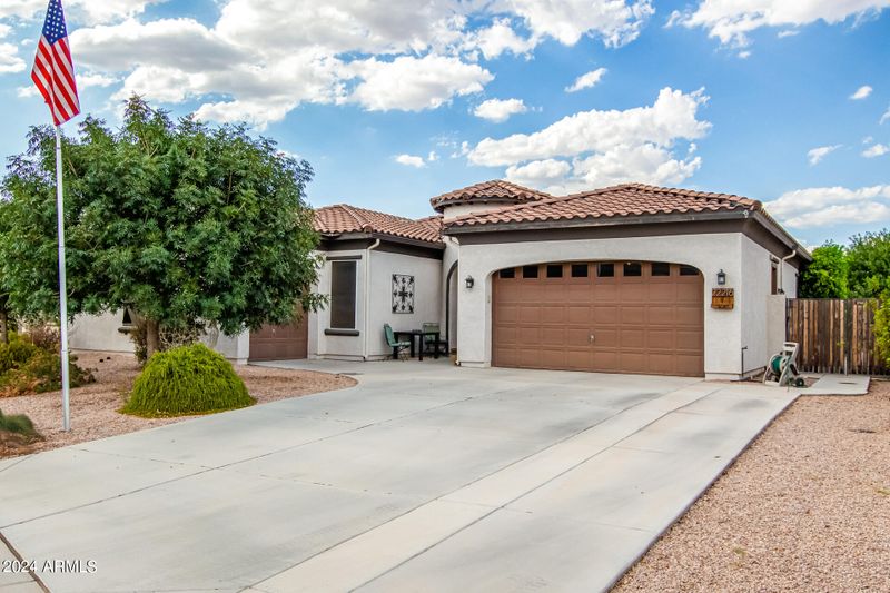22216 E Pecan Ln, Queen Creek, AZ 85142