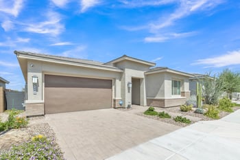 22218 28th St, Phoenix, AZ 85050