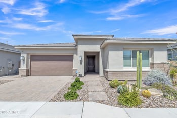 22218 28th St, Phoenix, AZ 85050