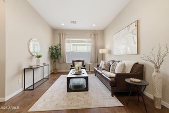 22218 28th St, Phoenix, AZ 85050