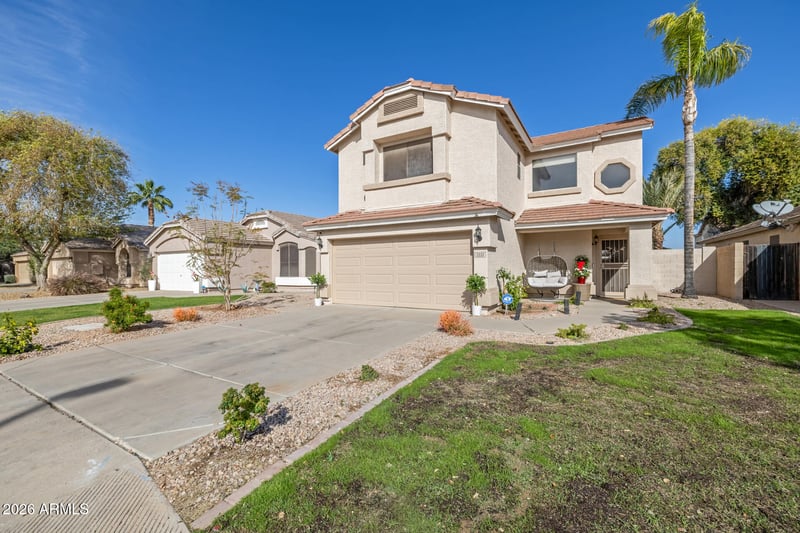2222 E Arabian Dr, Gilbert, AZ 85296