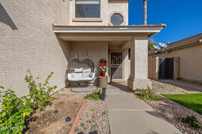 2222 E Arabian Dr, Gilbert, AZ 85296