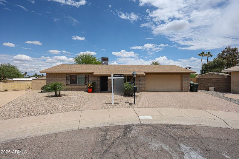 2222 E Gretta Pl, Phoenix, AZ 85022