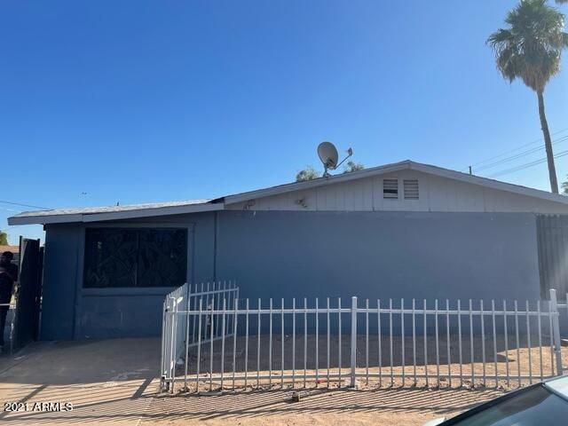2222 E Roeser Rd, Phoenix, AZ 85040
