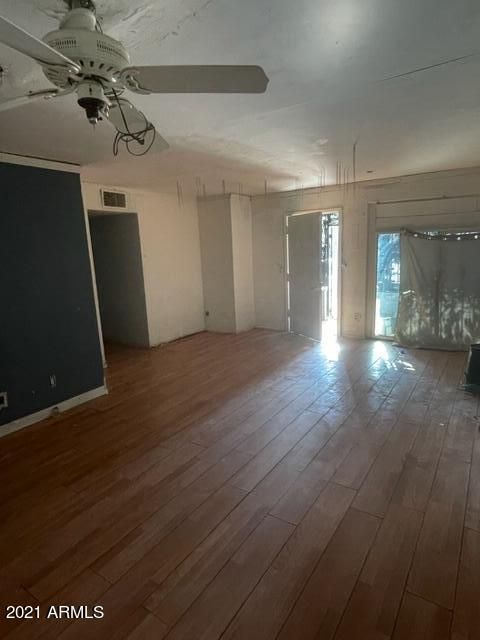 2222 E Roeser Rd, Phoenix, AZ 85040
