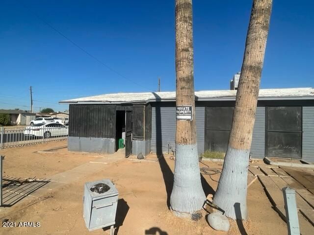 2222 E Roeser Rd, Phoenix, AZ 85040
