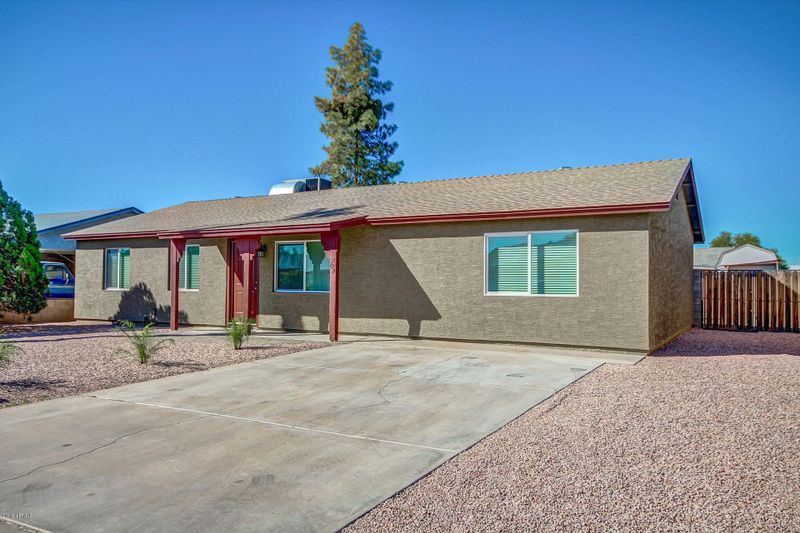 2222 N 68th Dr, Phoenix, AZ 85035
