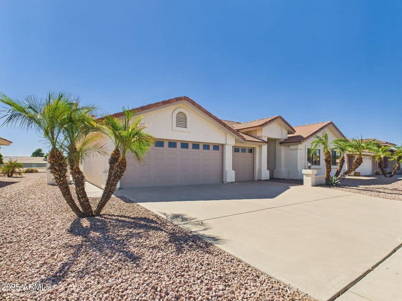 2222 Yellow Wood Dr, Mesa, AZ 85209
