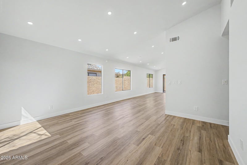 22221 N 31st Dr, Phoenix, AZ 85027