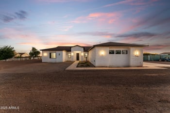 22227 Dixileta Dr, Wittmann, AZ 85361