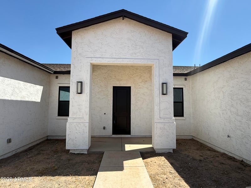 22227 W Dixileta Dr, Wittmann, AZ 85361