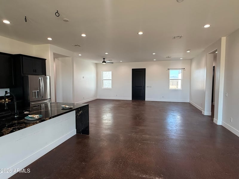 22227 W Dixileta Dr, Wittmann, AZ 85361