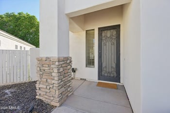 2223 Branham Ln, Phoenix, AZ 85042