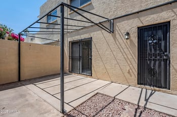 2223 Catalina Dr, Phoenix, AZ 85016