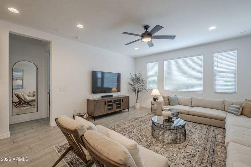 2223 Citadel Dr, Gilbert, AZ 85298