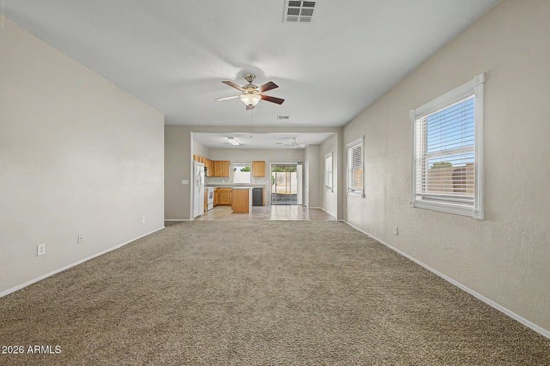 2223 Andalusian Loop, San Tan Valley, AZ 85140