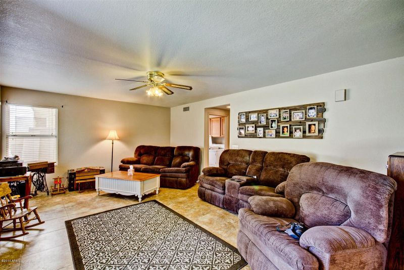 2223 E Lakecrest Dr, Gilbert, AZ 85234