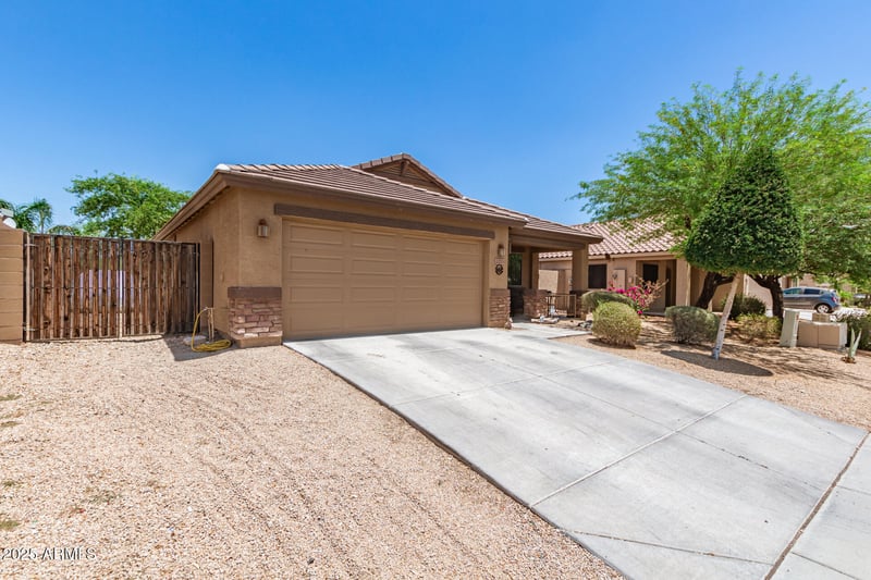 2223 Hughes Dr, Buckeye, AZ 85326