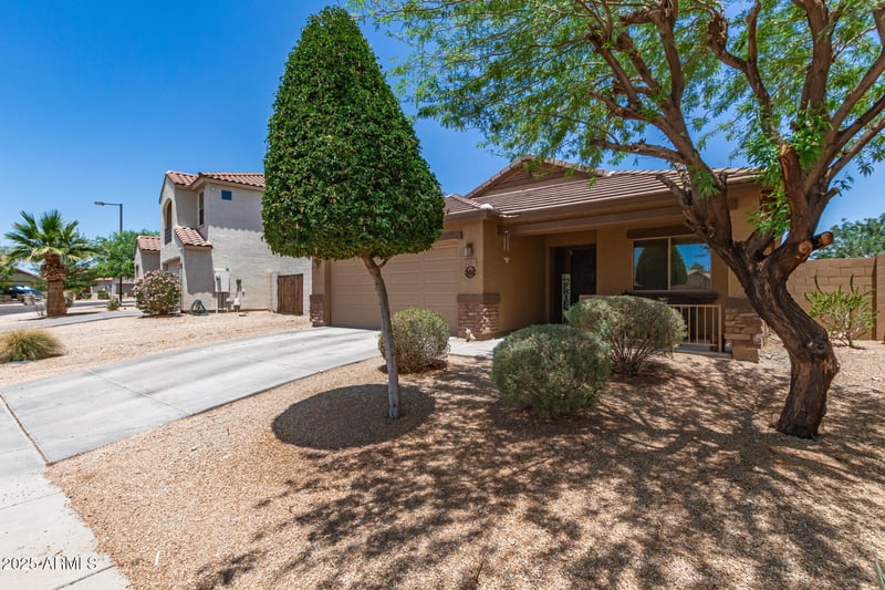 2223 Hughes Dr, Buckeye, AZ 85326