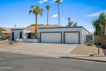 2223 Nopal Cir, Mesa, AZ 85202