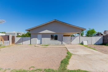 2223 Summer St, Mesa, AZ 85203